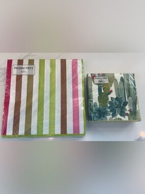 Caspari paper napkins